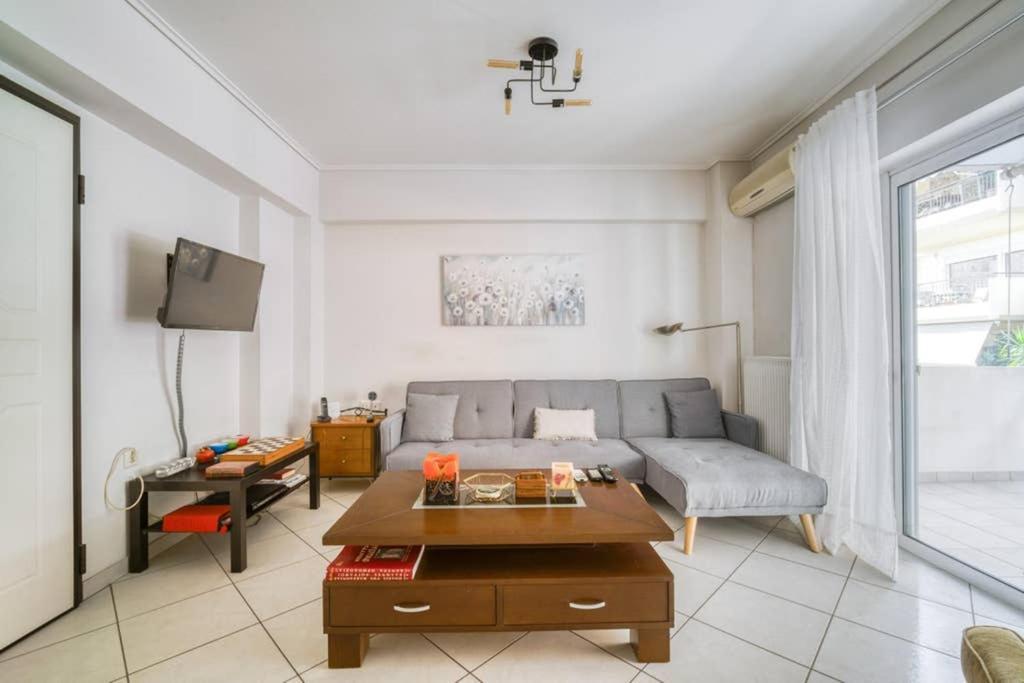 Spacious Family Flat Near Parthenon Free Parking Атина Екстериор снимка